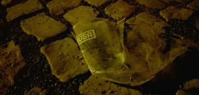 Crushed plastic glass