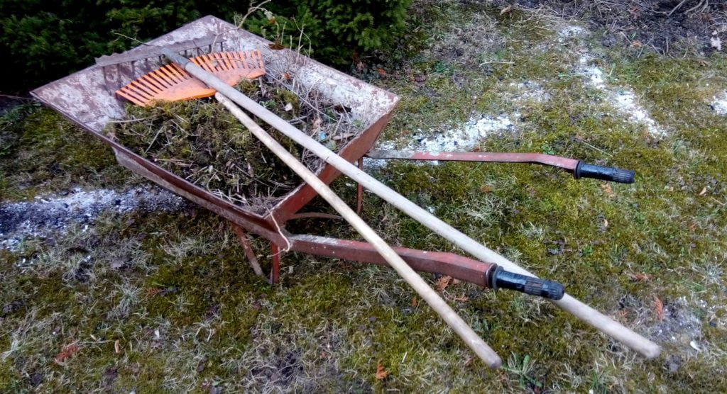 Garden cleaning
